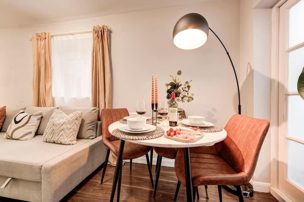 Camden Cocoon, 2' From Tube Up To 4 Apartment London Bagian luar foto